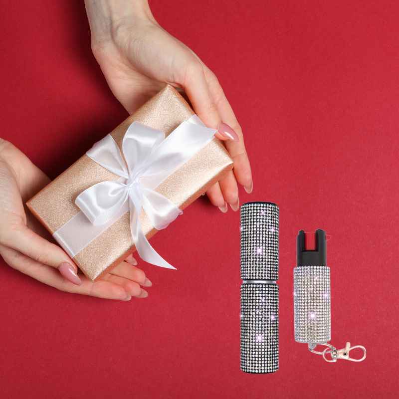 gift-rhinestone-bling-stun-gun-keychain-pepper-spray-kit
