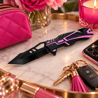 pink-black-pocket-knife-with-glass-breaker